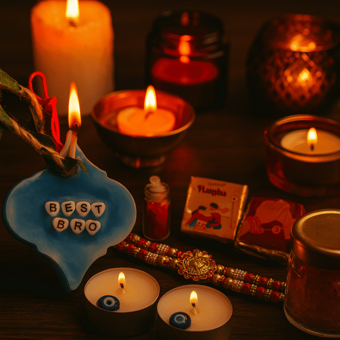 Rakhi Hamper Candle